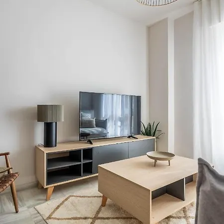 Amplisimo Apartamento De Diseno Nuevo En El Corazon De Triana, Parking Included Seville Exterior photo